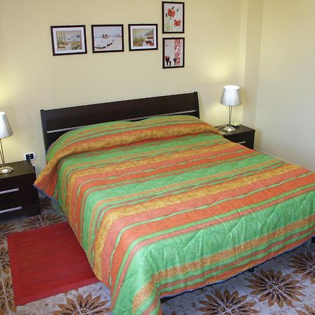 Terrazza Sul Plemmirio Bed & Breakfast Syracuse Bagian luar foto