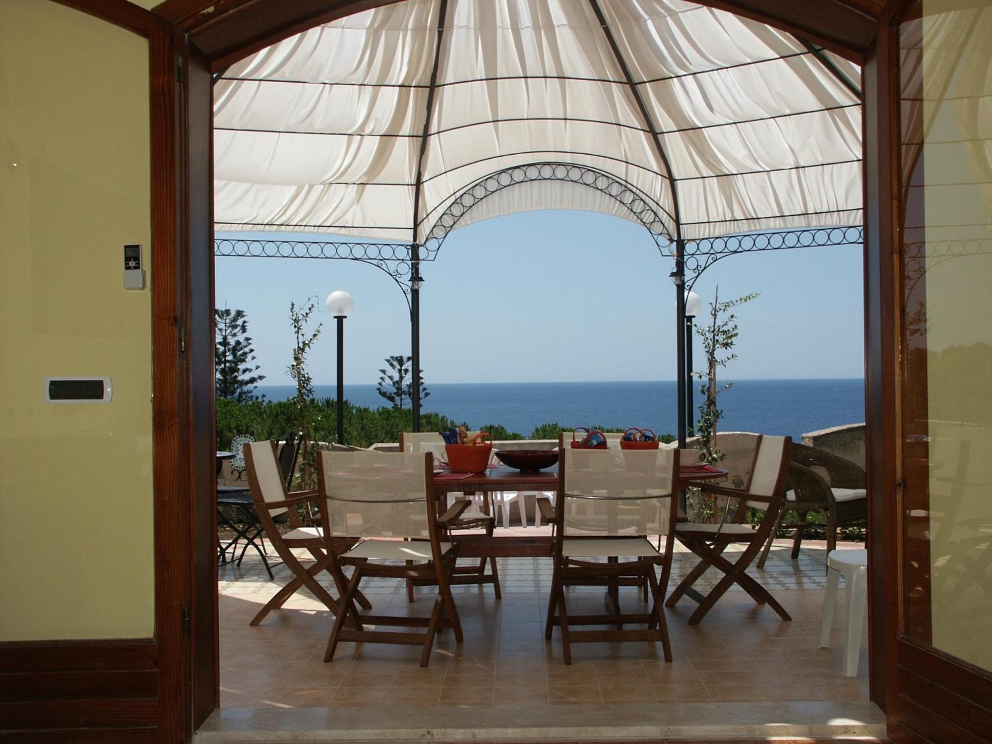 Terrazza Sul Plemmirio Bed & Breakfast Syracuse Bagian luar foto